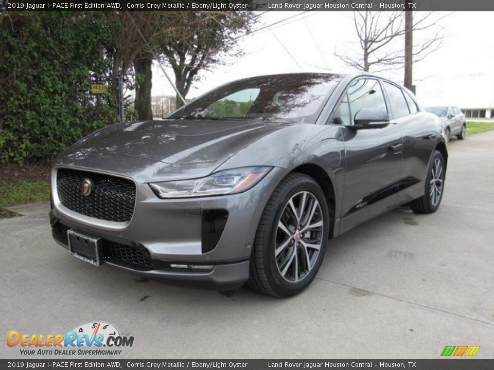 Front 3/4 View of 2019 Jaguar I-PACE First Edition AWD Photo #10