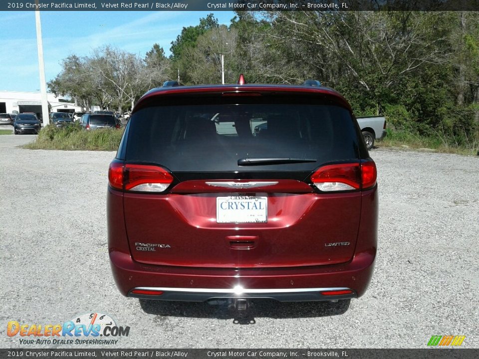 2019 Chrysler Pacifica Limited Velvet Red Pearl / Black/Alloy Photo #4