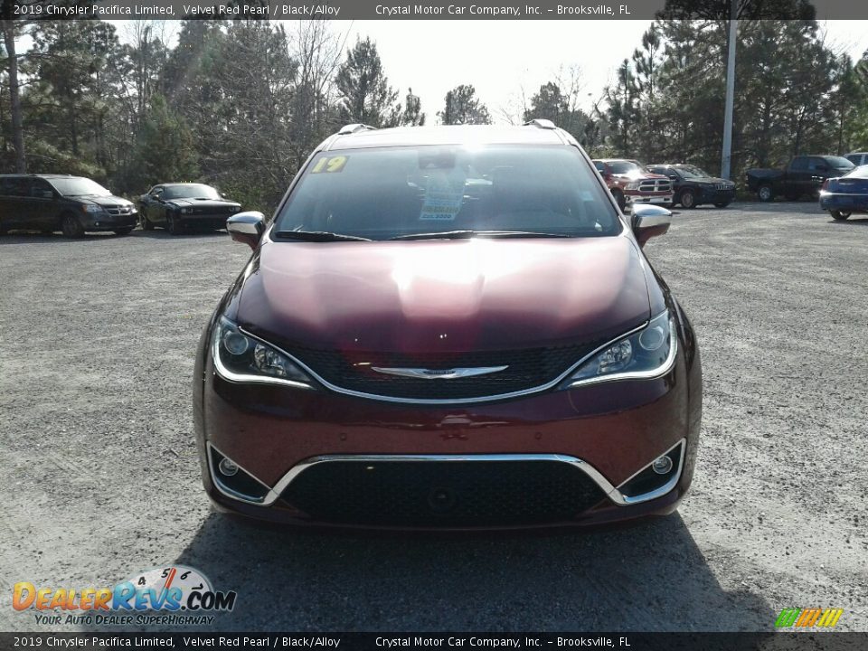 2019 Chrysler Pacifica Limited Velvet Red Pearl / Black/Alloy Photo #8
