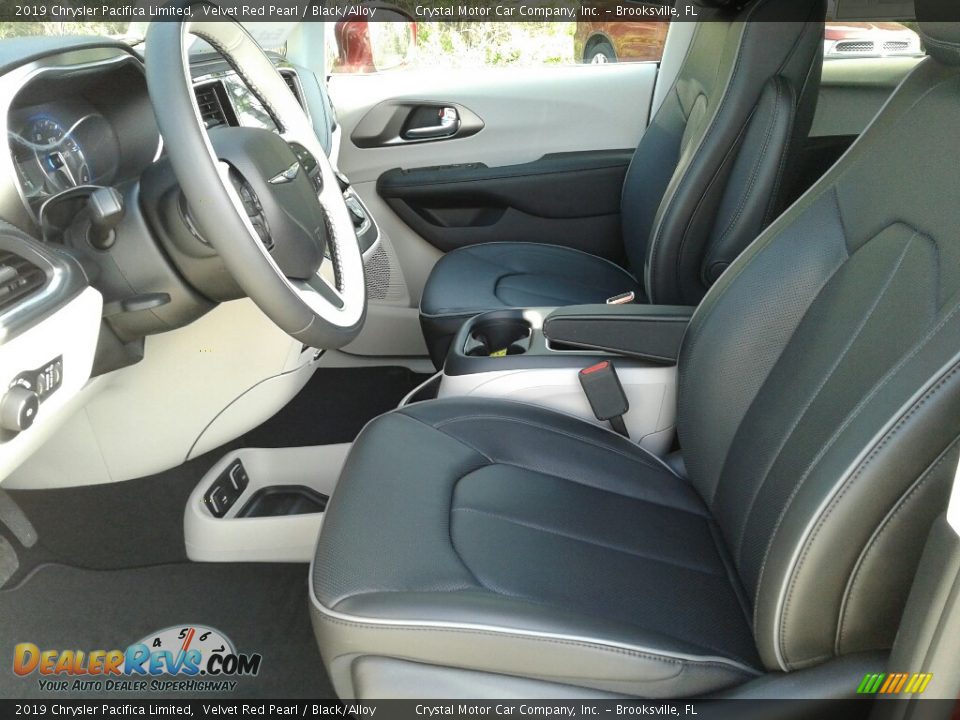2019 Chrysler Pacifica Limited Velvet Red Pearl / Black/Alloy Photo #9