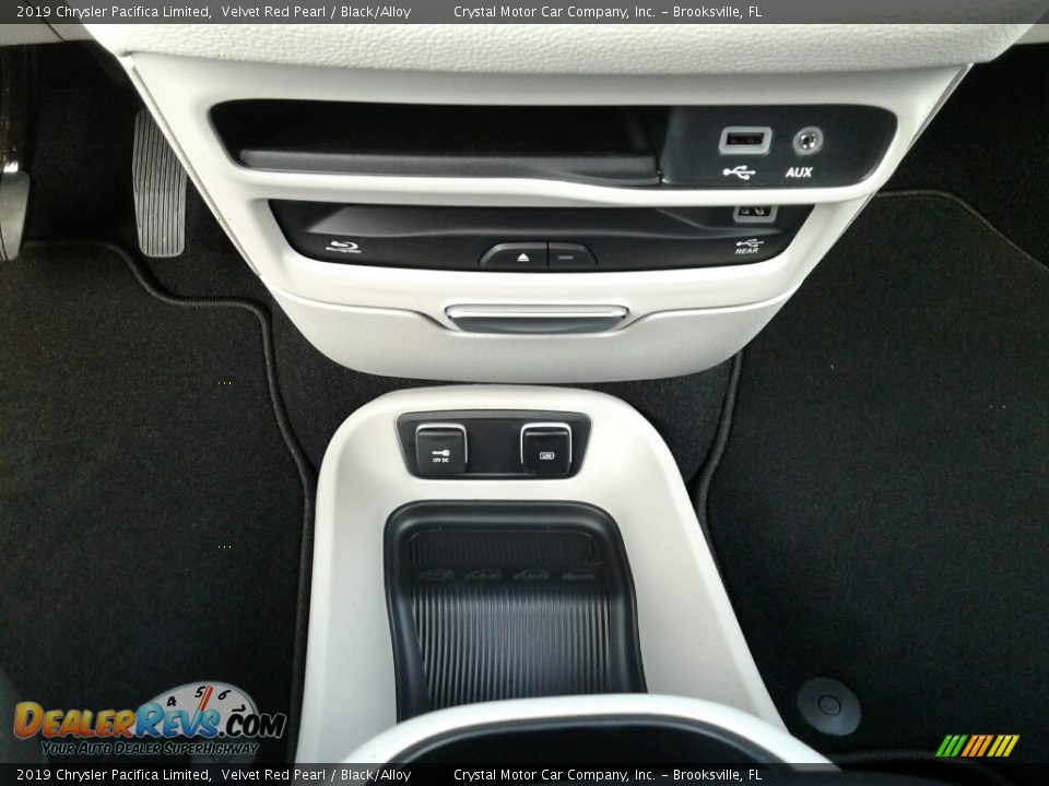 2019 Chrysler Pacifica Limited Velvet Red Pearl / Black/Alloy Photo #16
