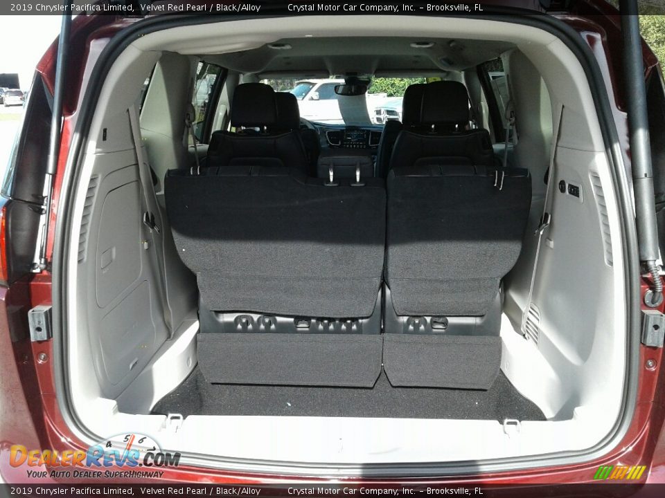 2019 Chrysler Pacifica Limited Velvet Red Pearl / Black/Alloy Photo #20