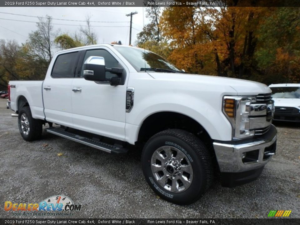 2019 Ford F250 Super Duty Lariat Crew Cab 4x4 Oxford White / Black Photo #8