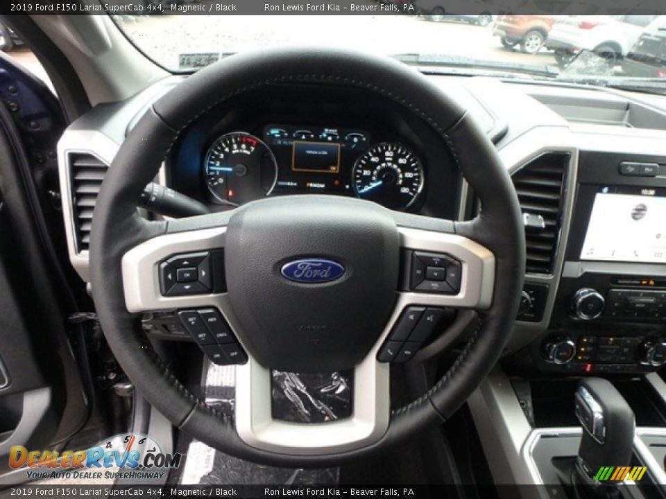 2019 Ford F150 Lariat SuperCab 4x4 Magnetic / Black Photo #16