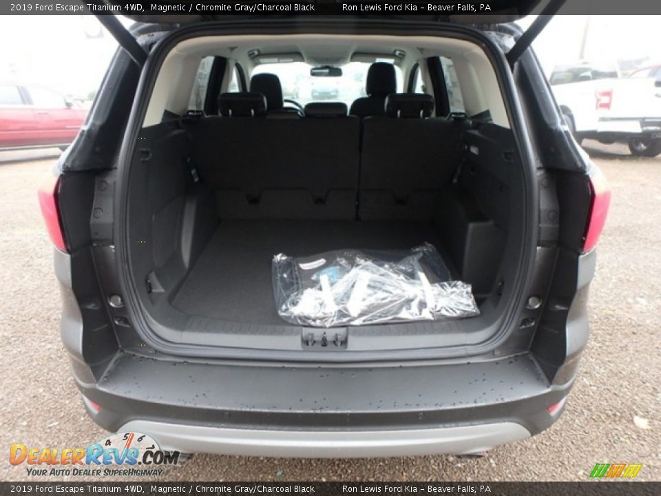 2019 Ford Escape Titanium 4WD Magnetic / Chromite Gray/Charcoal Black Photo #3