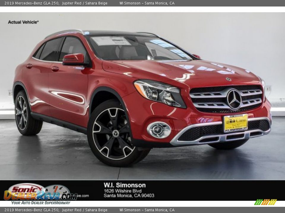 2019 Mercedes-Benz GLA 250 Jupiter Red / Sahara Beige Photo #1