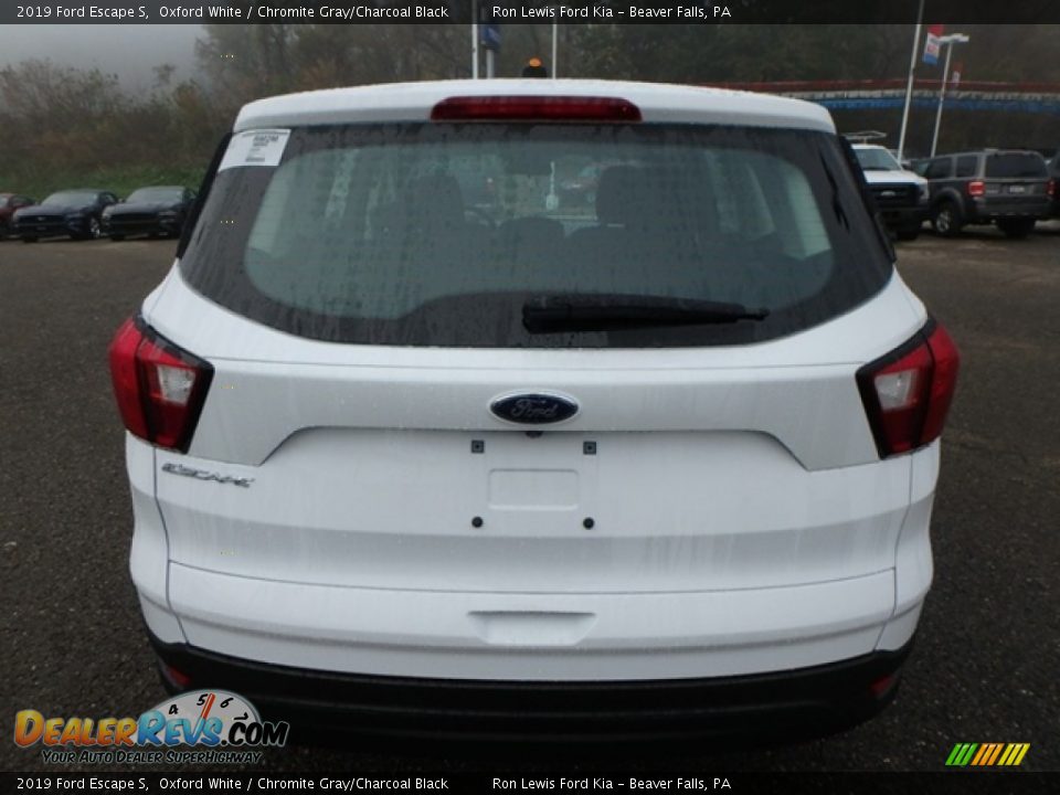 2019 Ford Escape S Oxford White / Chromite Gray/Charcoal Black Photo #3