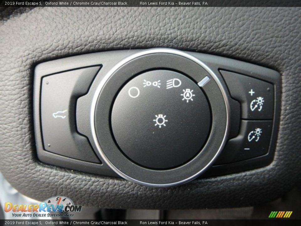 2019 Ford Escape S Oxford White / Chromite Gray/Charcoal Black Photo #16