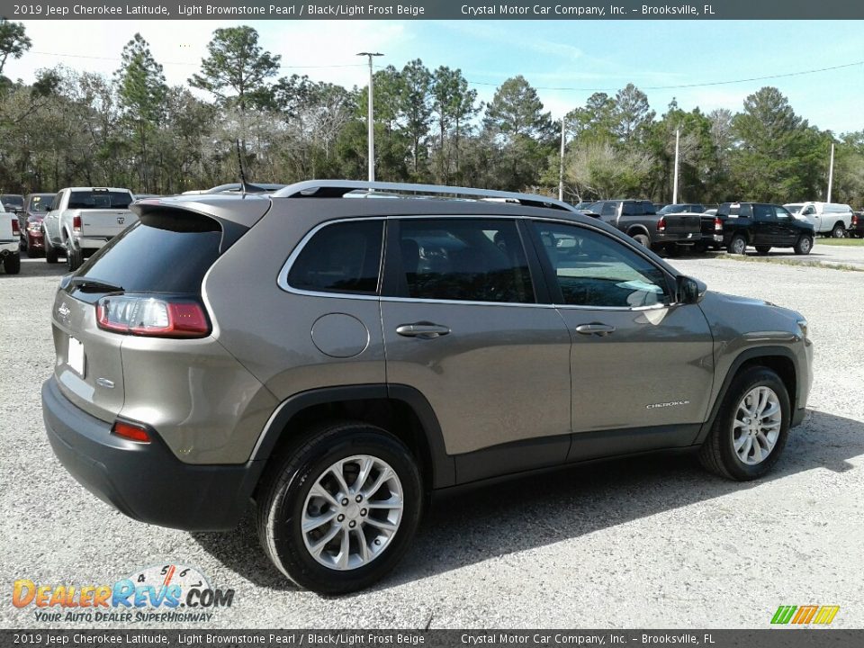 2019 Jeep Cherokee Latitude Light Brownstone Pearl / Black/Light Frost Beige Photo #5