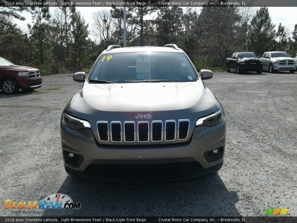 2019 Jeep Cherokee Latitude Light Brownstone Pearl / Black/Light Frost Beige Photo #8