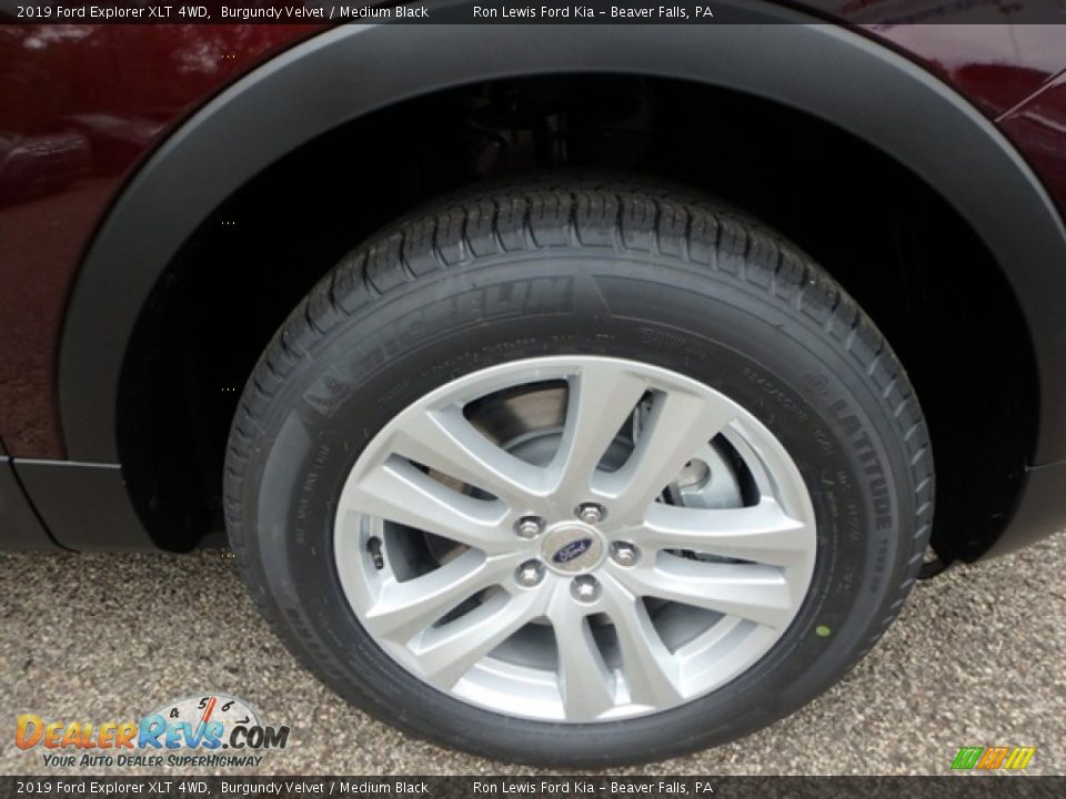 2019 Ford Explorer XLT 4WD Burgundy Velvet / Medium Black Photo #10