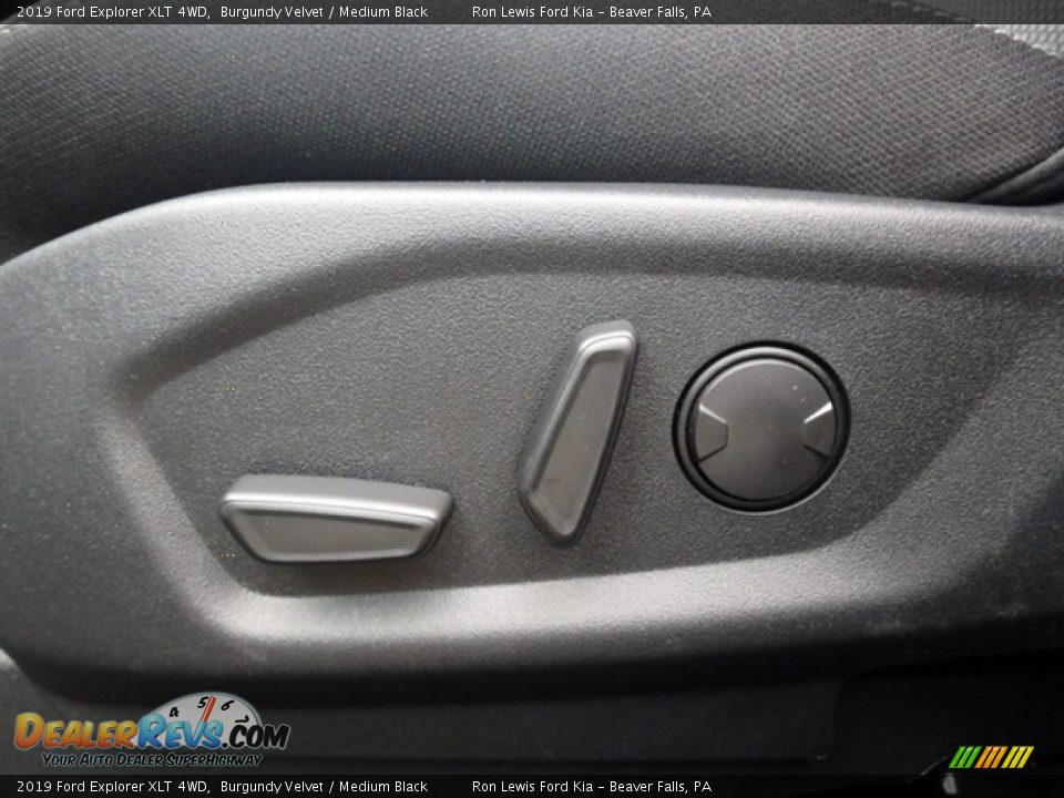 2019 Ford Explorer XLT 4WD Burgundy Velvet / Medium Black Photo #16