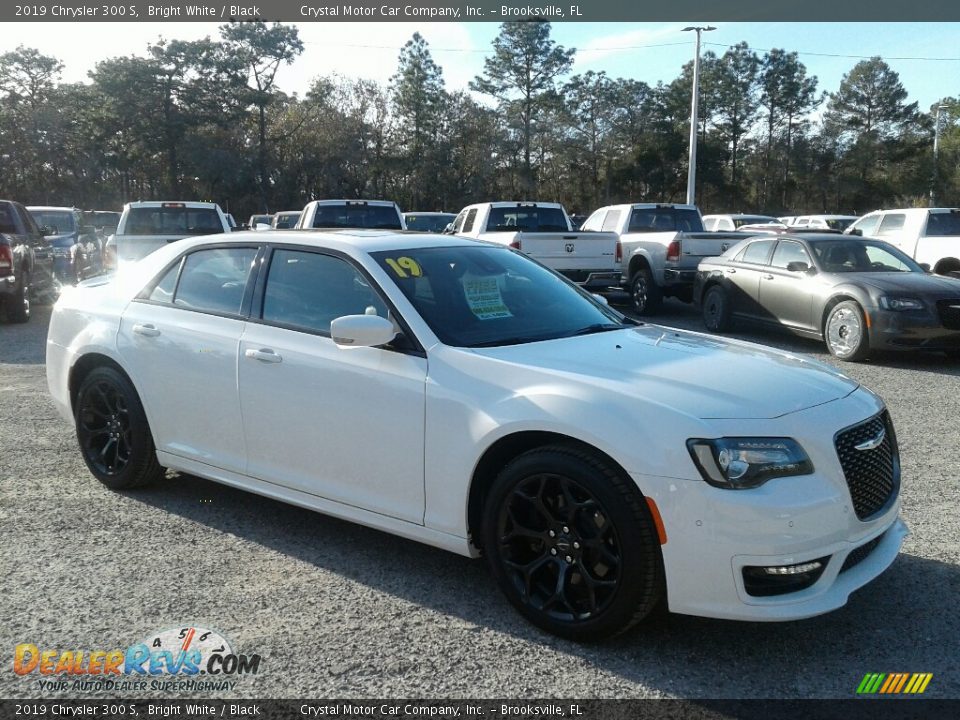 2019 Chrysler 300 S Bright White / Black Photo #7