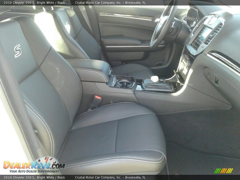 2019 Chrysler 300 S Bright White / Black Photo #12
