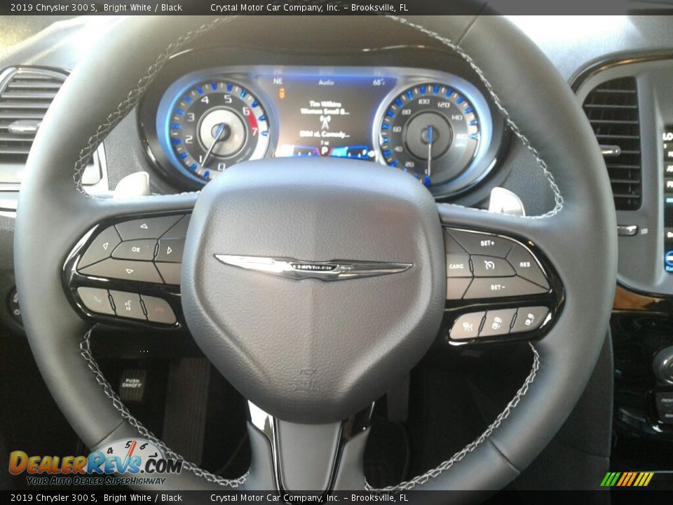 2019 Chrysler 300 S Bright White / Black Photo #14