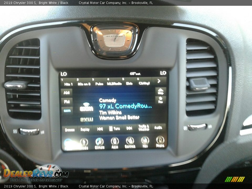2019 Chrysler 300 S Bright White / Black Photo #15