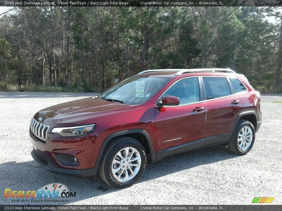 2019 Jeep Cherokee Latitude Velvet Red Pearl / Black/Light Frost Beige Photo #1
