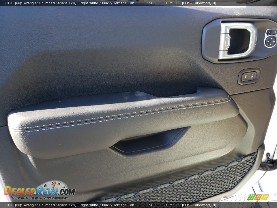 2018 Jeep Wrangler Unlimited Sahara 4x4 Bright White / Black/Heritage Tan Photo #8