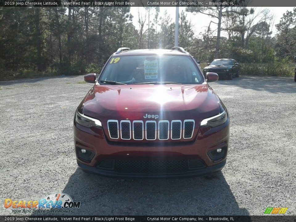 2019 Jeep Cherokee Latitude Velvet Red Pearl / Black/Light Frost Beige Photo #8