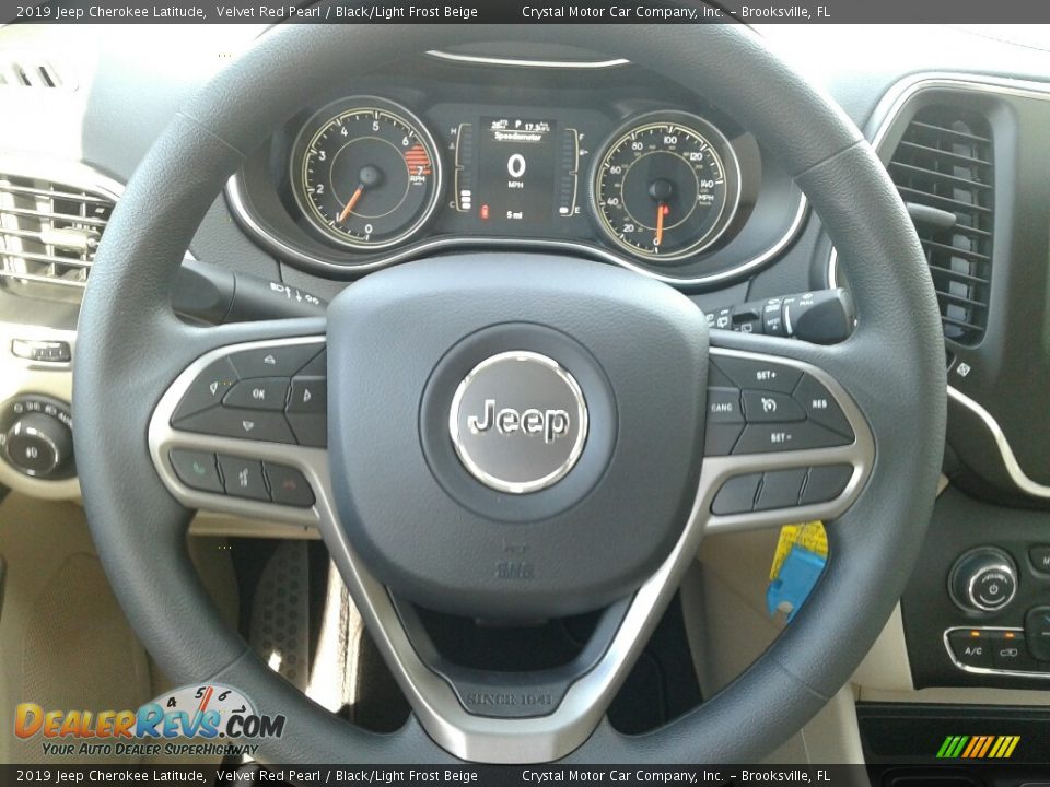 2019 Jeep Cherokee Latitude Velvet Red Pearl / Black/Light Frost Beige Photo #14