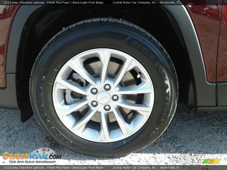 2019 Jeep Cherokee Latitude Velvet Red Pearl / Black/Light Frost Beige Photo #20