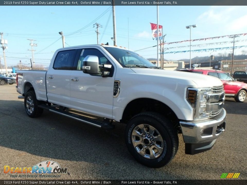 2019 Ford F250 Super Duty Lariat Crew Cab 4x4 Oxford White / Black Photo #8