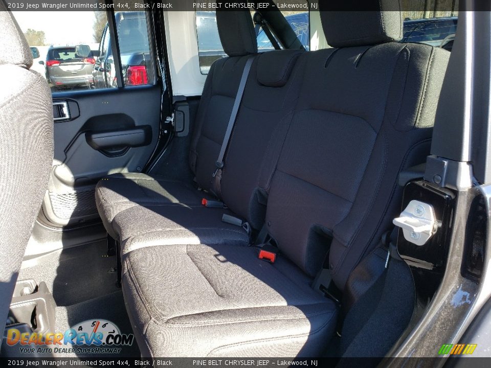 2019 Jeep Wrangler Unlimited Sport 4x4 Black / Black Photo #6