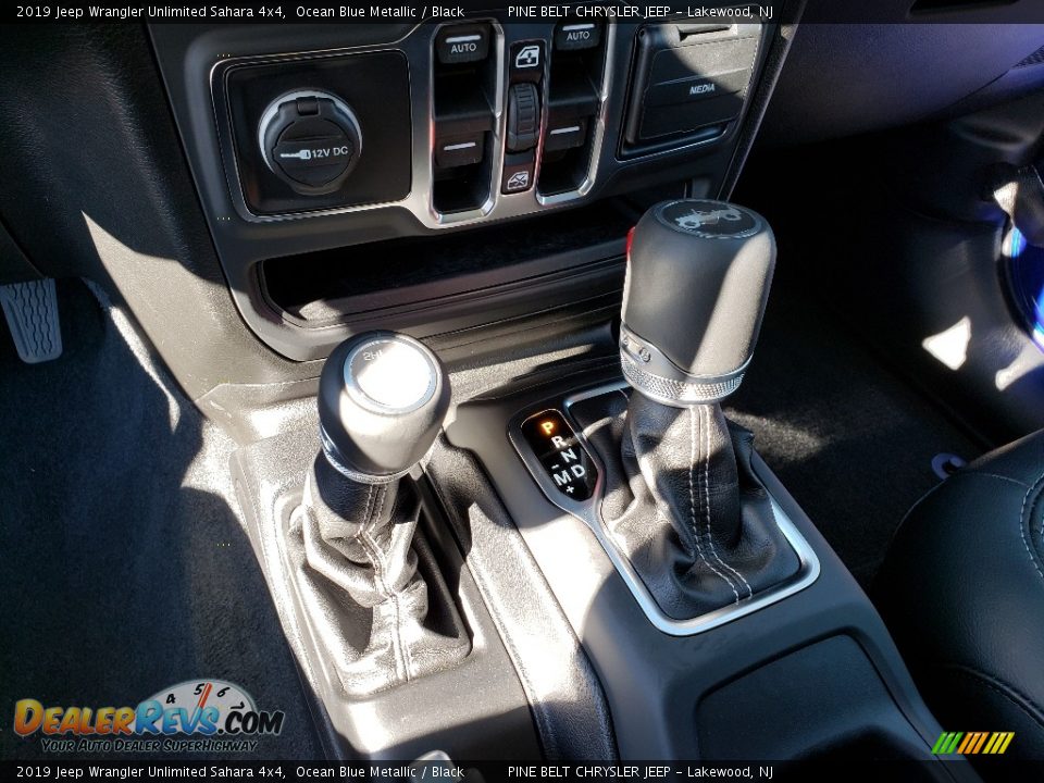 2019 Jeep Wrangler Unlimited Sahara 4x4 Ocean Blue Metallic / Black Photo #9
