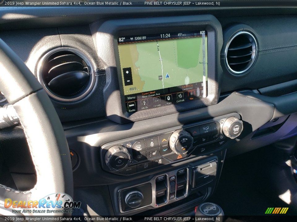 Navigation of 2019 Jeep Wrangler Unlimited Sahara 4x4 Photo #10