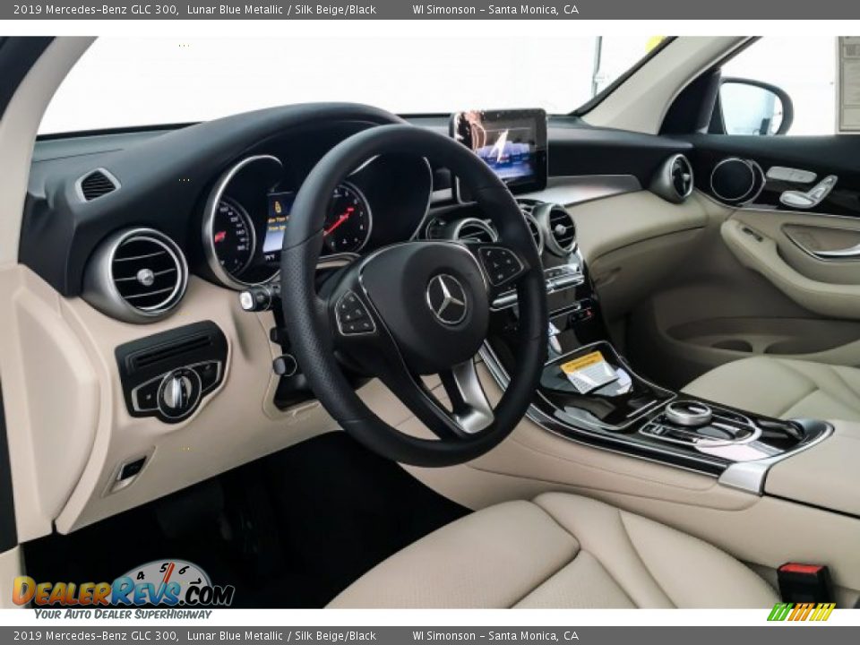 2019 Mercedes-Benz GLC 300 Lunar Blue Metallic / Silk Beige/Black Photo #4