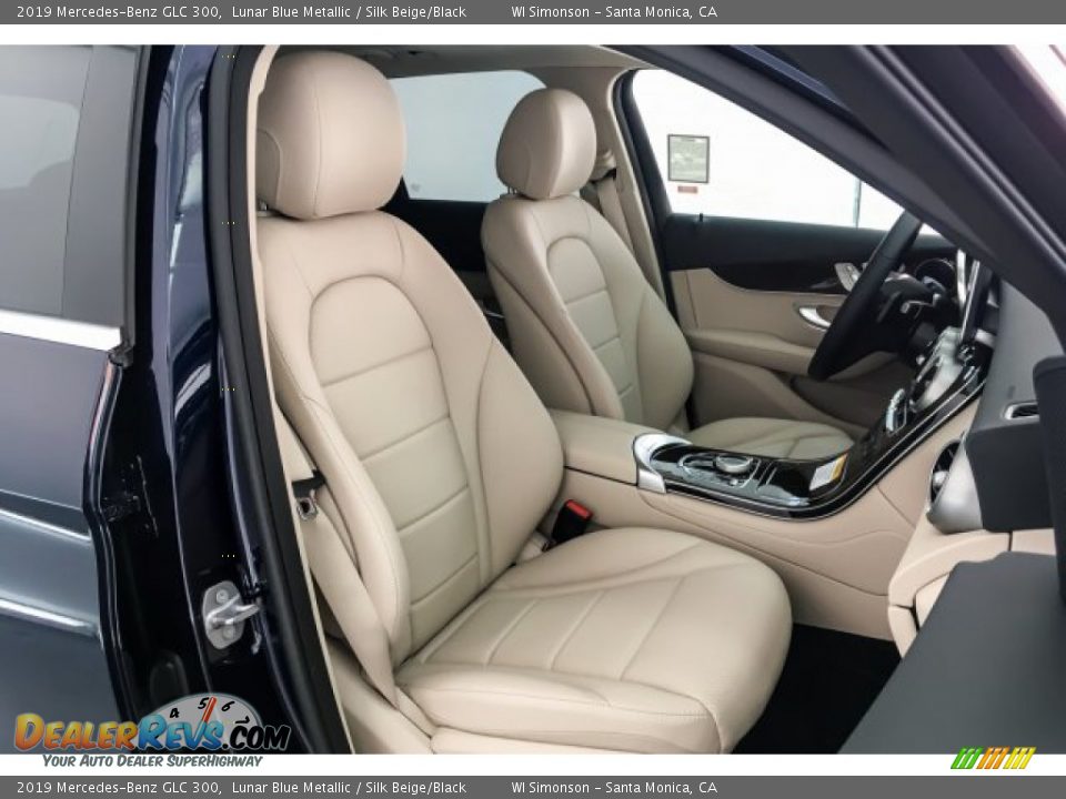 2019 Mercedes-Benz GLC 300 Lunar Blue Metallic / Silk Beige/Black Photo #5