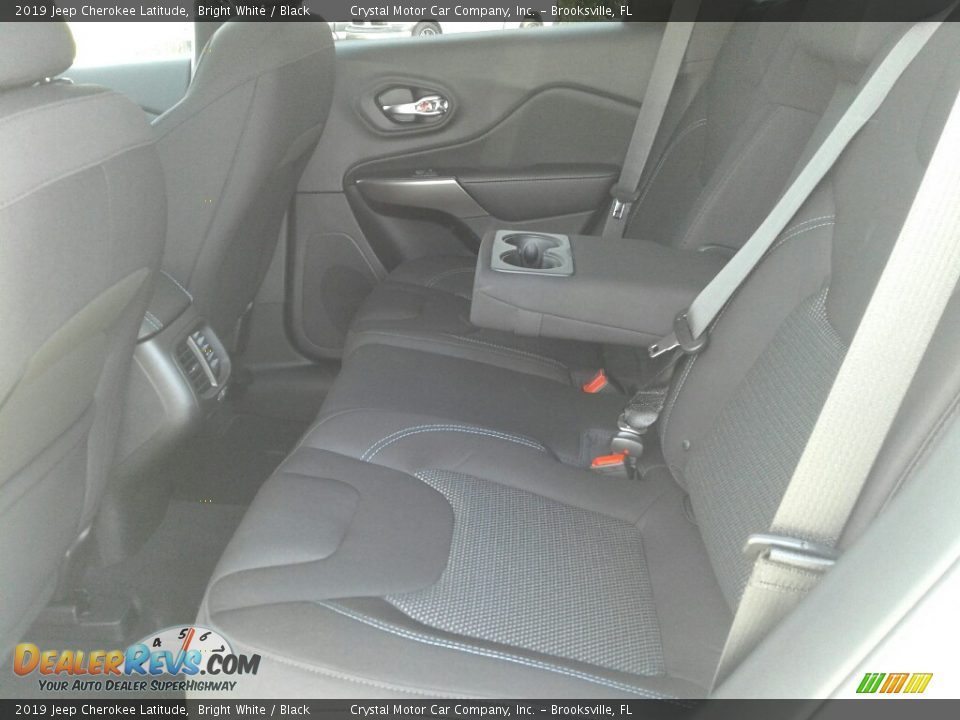 2019 Jeep Cherokee Latitude Bright White / Black Photo #10