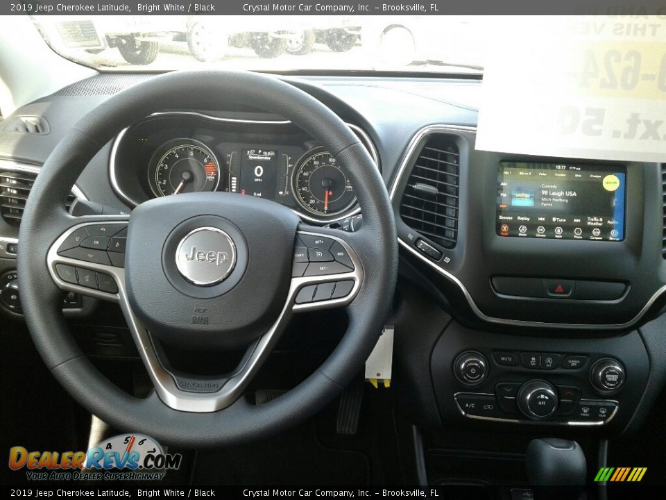 2019 Jeep Cherokee Latitude Bright White / Black Photo #13