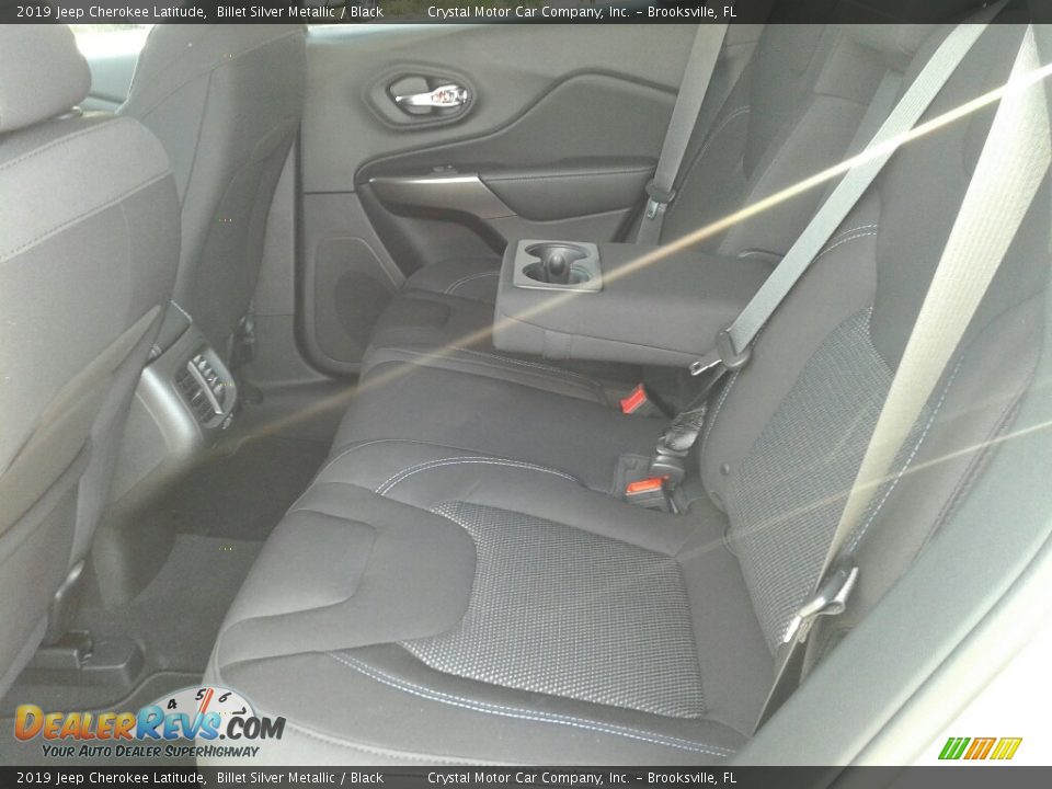 2019 Jeep Cherokee Latitude Billet Silver Metallic / Black Photo #10