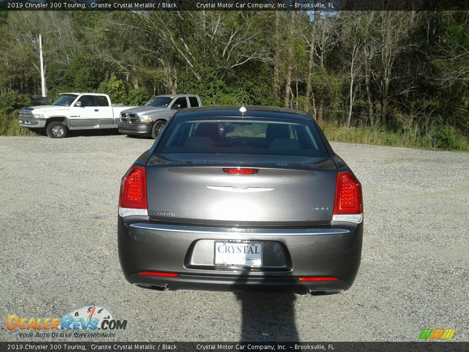 2019 Chrysler 300 Touring Granite Crystal Metallic / Black Photo #4