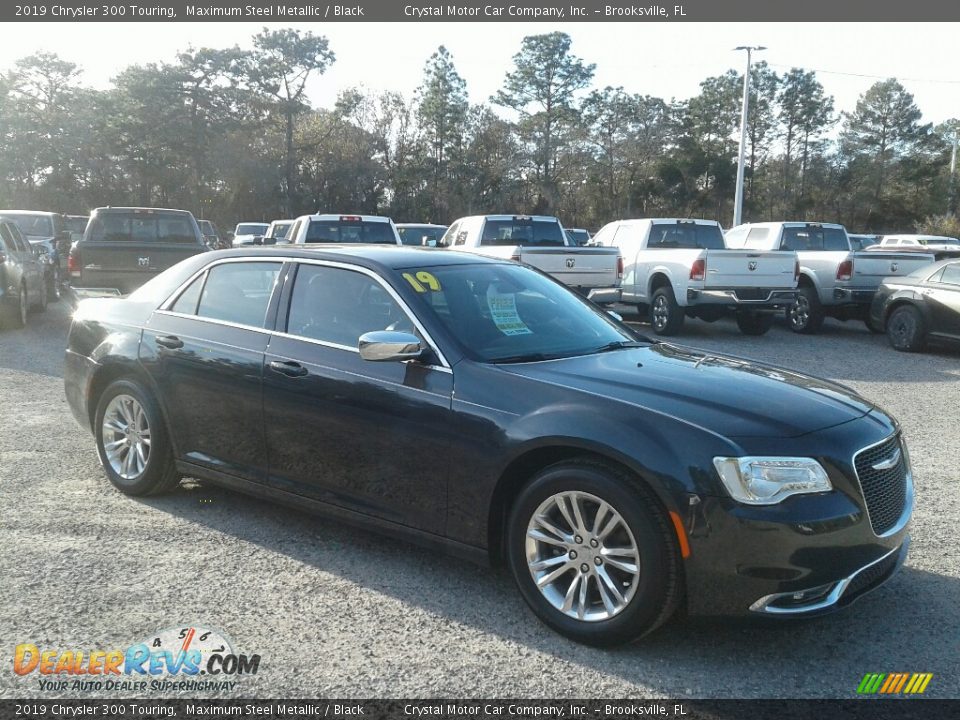 2019 Chrysler 300 Touring Maximum Steel Metallic / Black Photo #7