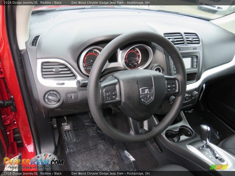 2018 Dodge Journey SE Redline / Black Photo #32