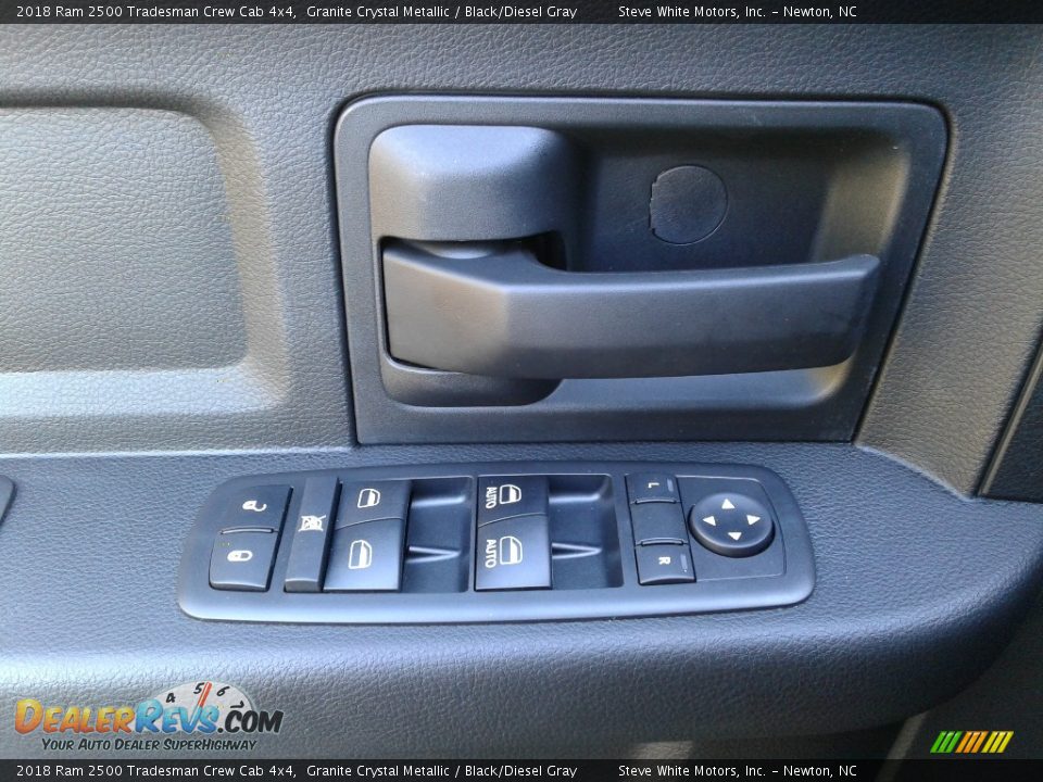 2018 Ram 2500 Tradesman Crew Cab 4x4 Granite Crystal Metallic / Black/Diesel Gray Photo #9