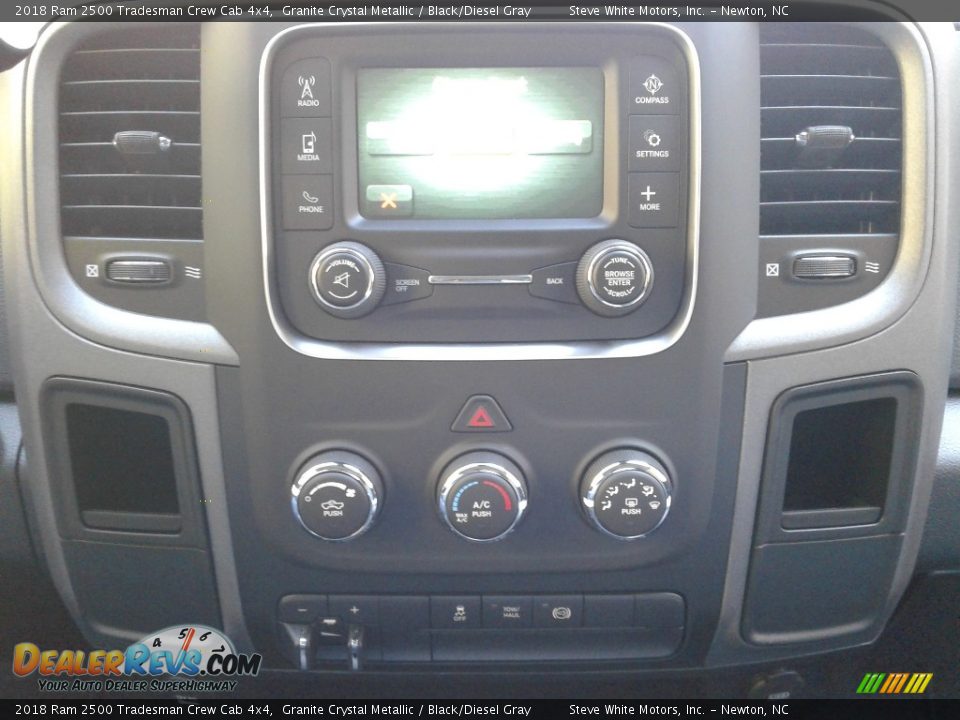 2018 Ram 2500 Tradesman Crew Cab 4x4 Granite Crystal Metallic / Black/Diesel Gray Photo #18