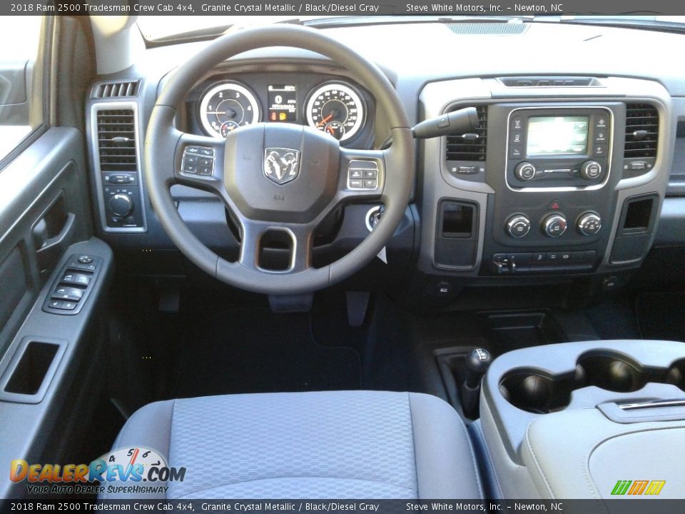 2018 Ram 2500 Tradesman Crew Cab 4x4 Granite Crystal Metallic / Black/Diesel Gray Photo #24