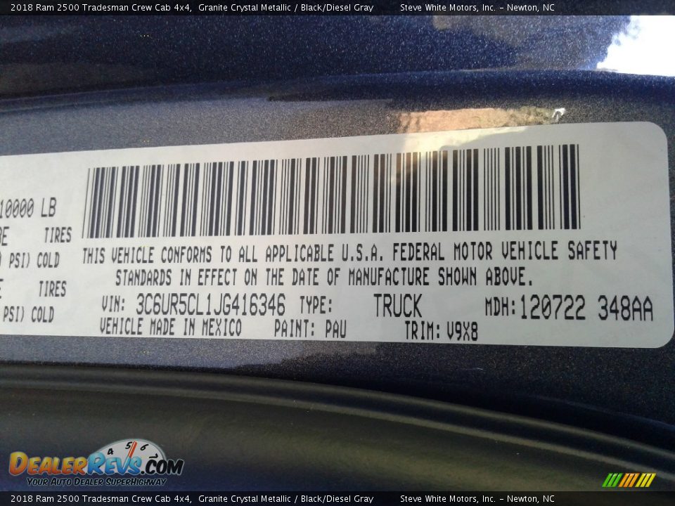2018 Ram 2500 Tradesman Crew Cab 4x4 Granite Crystal Metallic / Black/Diesel Gray Photo #27
