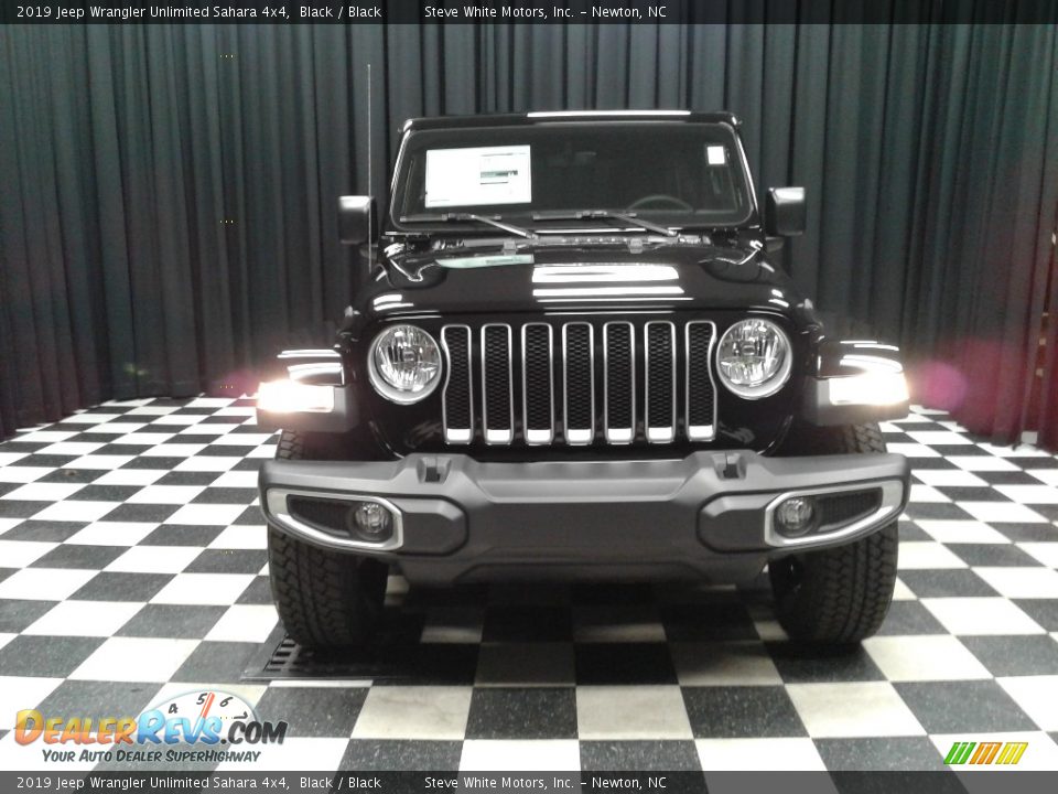 2019 Jeep Wrangler Unlimited Sahara 4x4 Black / Black Photo #3