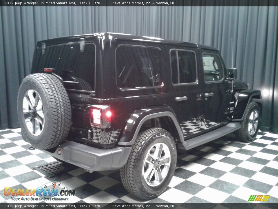 2019 Jeep Wrangler Unlimited Sahara 4x4 Black / Black Photo #6