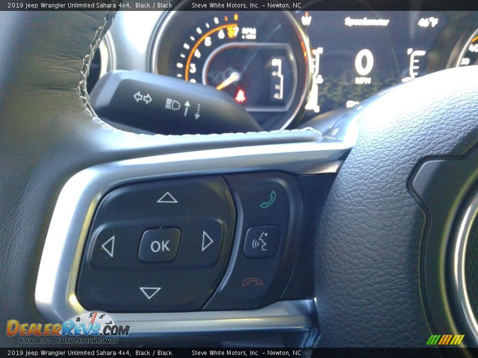 2019 Jeep Wrangler Unlimited Sahara 4x4 Black / Black Photo #17