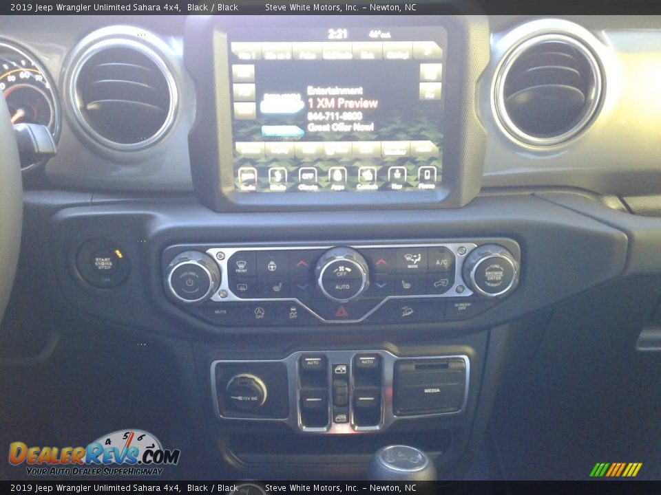 2019 Jeep Wrangler Unlimited Sahara 4x4 Black / Black Photo #20