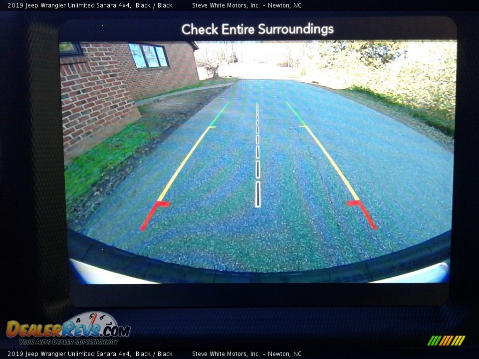 2019 Jeep Wrangler Unlimited Sahara 4x4 Black / Black Photo #22