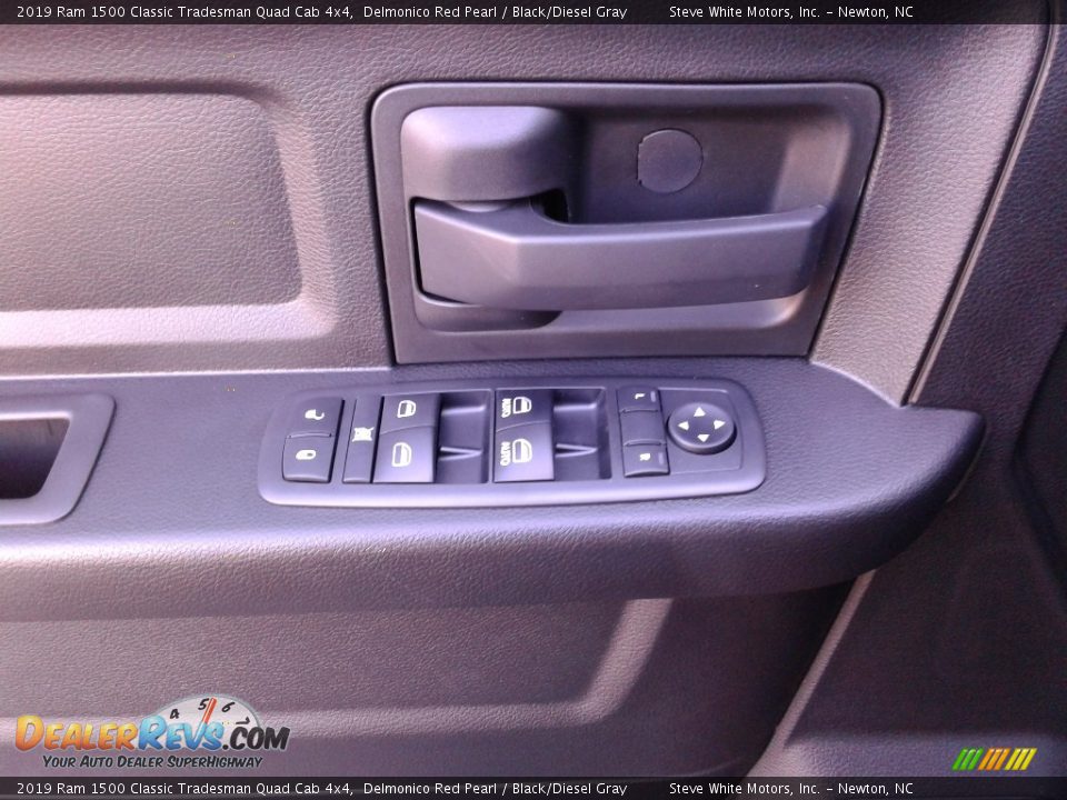 2019 Ram 1500 Classic Tradesman Quad Cab 4x4 Delmonico Red Pearl / Black/Diesel Gray Photo #9