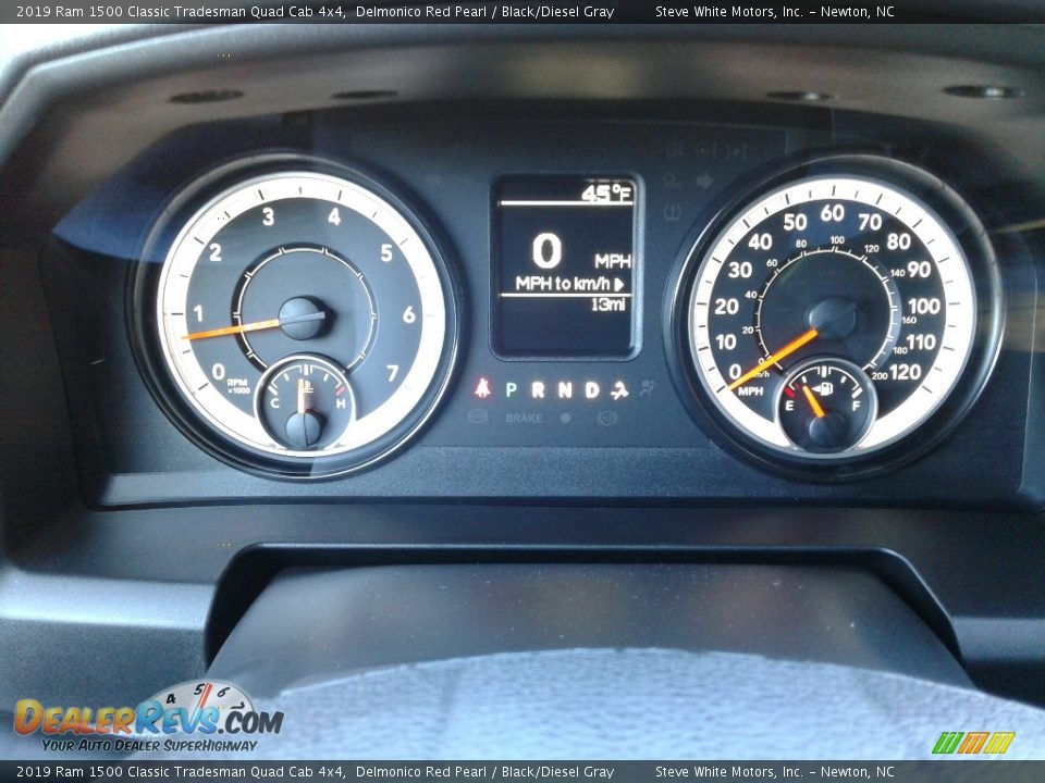 2019 Ram 1500 Classic Tradesman Quad Cab 4x4 Delmonico Red Pearl / Black/Diesel Gray Photo #17