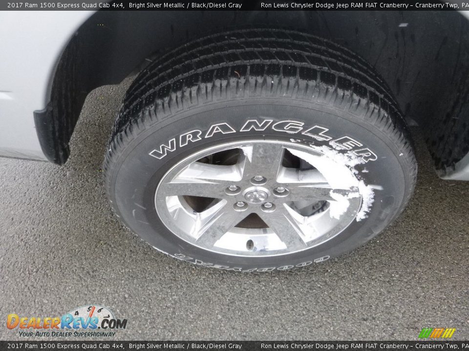 2017 Ram 1500 Express Quad Cab 4x4 Bright Silver Metallic / Black/Diesel Gray Photo #3