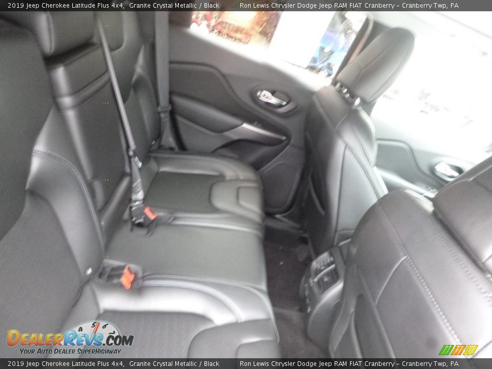 2019 Jeep Cherokee Latitude Plus 4x4 Granite Crystal Metallic / Black Photo #9